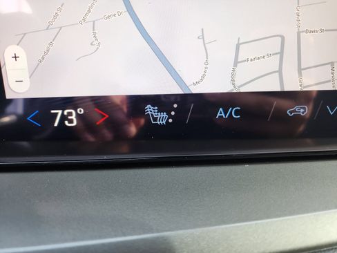 New 2026 Chevrolet Traverse LT w/ Midnight/Sport Edition image 23