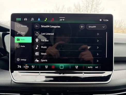 New 2025 Volkswagen GTI SE image 17