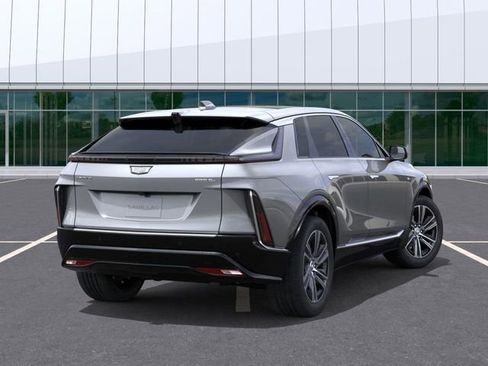 New 2026 Cadillac Lyriq Luxury image 4