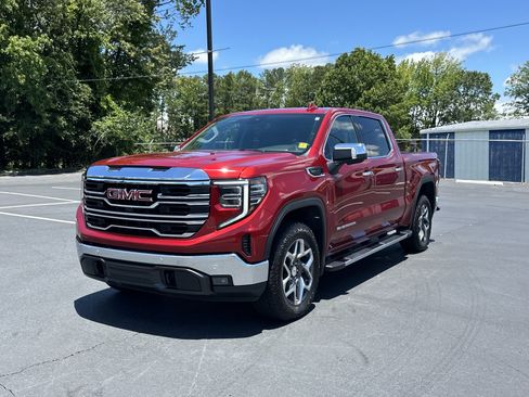 Used 2025 GMC Sierra 1500 SLT w/ SLT Premium Plus Package AWD/4WD image 3