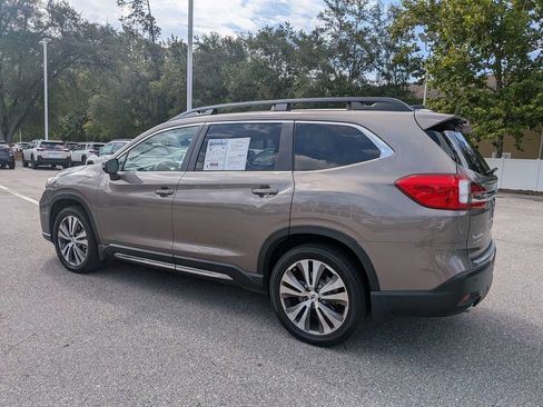 Used 2022 Subaru Ascent Limited w/ Technology Package AWD/4WD image 5