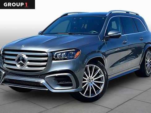 Used 2025 Mercedes-Benz GLS 450 4MATIC image 1