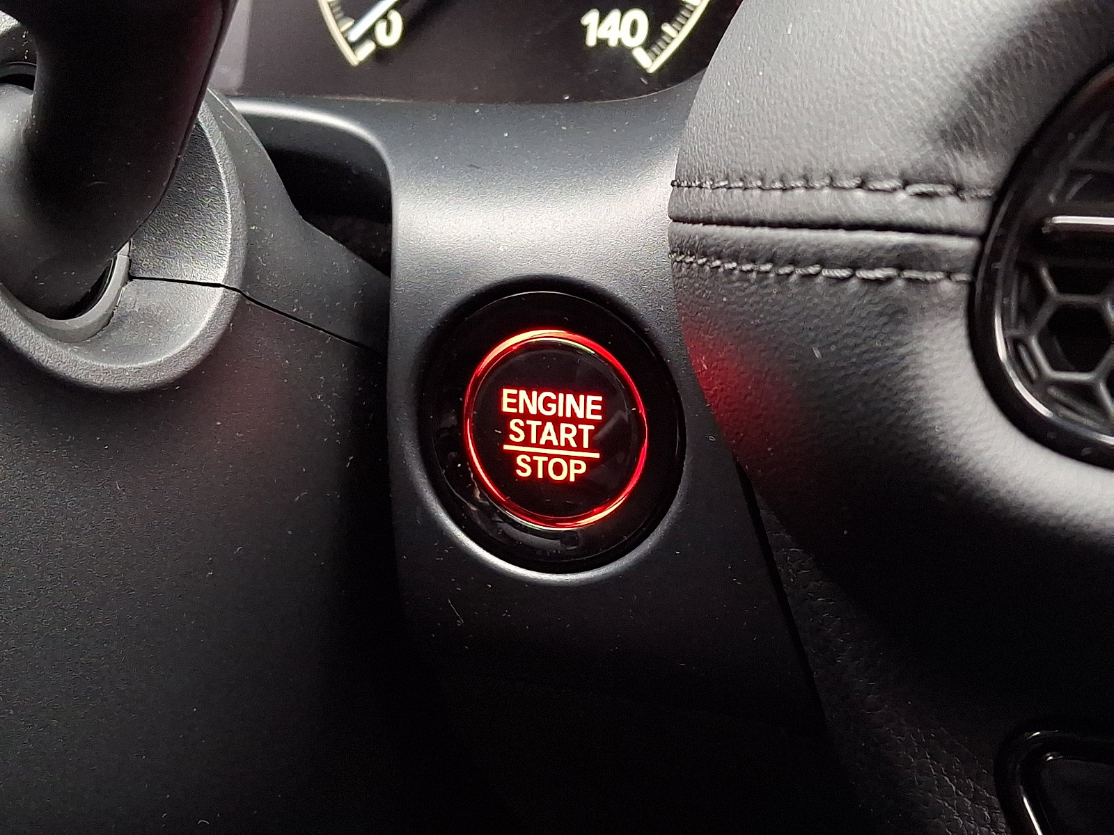 Used 2025 Honda HR-V LX image 24