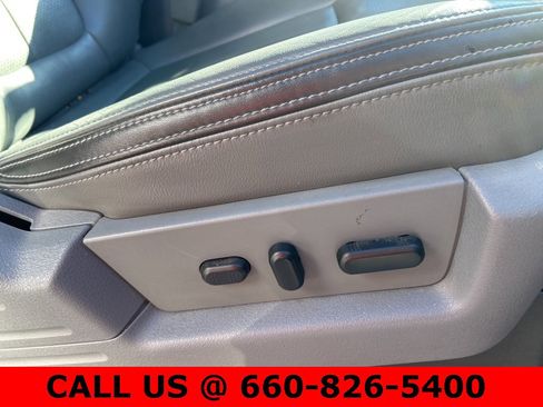 Used 2012 Ford F150 Platinum image 6