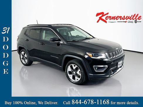 Used 2018 Jeep Compass Limited w/ Navigation Group AWD/4WD image 1