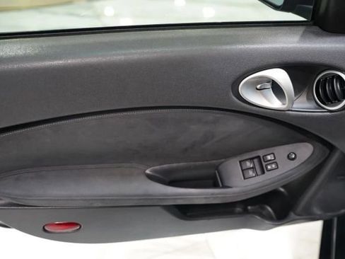 Used 2014 Nissan 370Z Touring w/ Sport Package RWD image 12