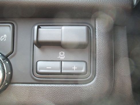 New 2026 GMC Yukon Elevation w/ Elevation Premium Package AWD/4WD image 20