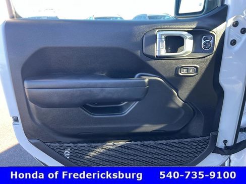 Used 2024 Jeep Wrangler Sport S w/ Convenience Group image 17