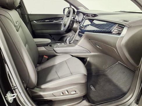 Certified 2024 Cadillac XT6 Premium Luxury w/ Technology Package image 22