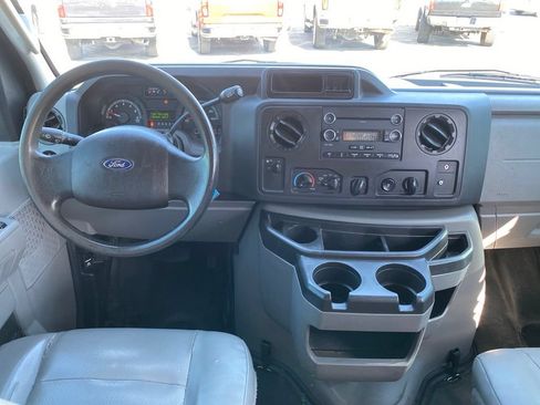 Used 2013 Ford E-150 and Econoline 150 w/ PWR Group RWD image 4