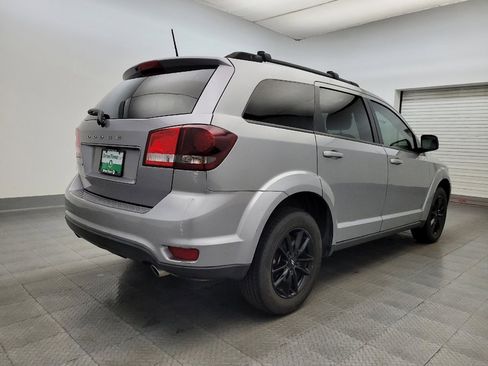 Used 2019 Dodge Journey SE w/ Connectivity Group image 9