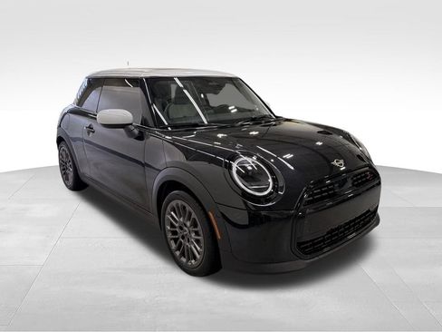 Used 2025 MINI Cooper S FWD image 7
