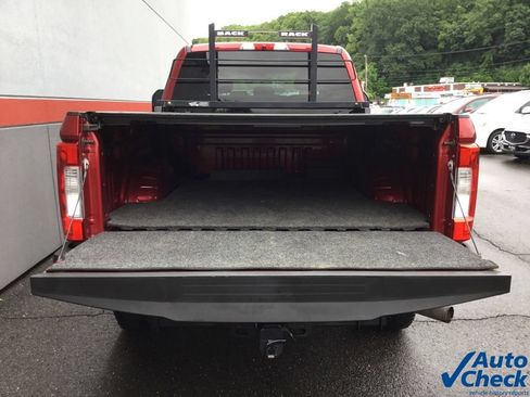 Used 2017 Ford F250 XLT w/ XLT Value Package AWD/4WD image 12