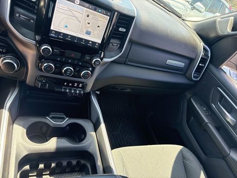 Used 2022 RAM 1500 Big Horn AWD/4WD image 15