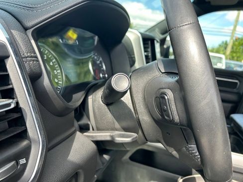 Used 2024 RAM 1500 Laramie RWD image 37