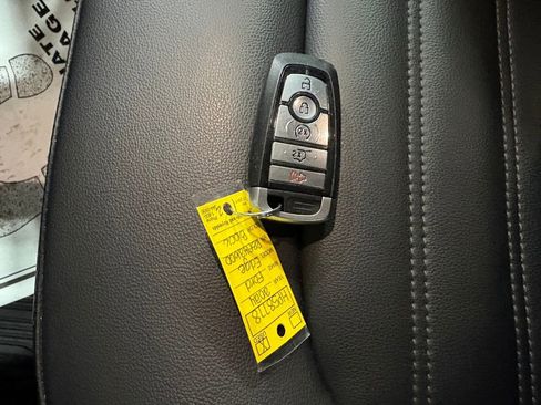 Certified 2024 Ford Edge SEL w/ Convenience Package image 13