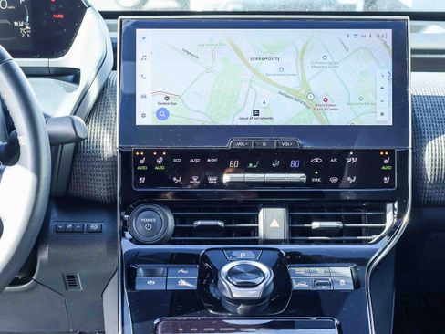 Used 2023 Toyota bZ4X Limited w/ Weather Package image 10