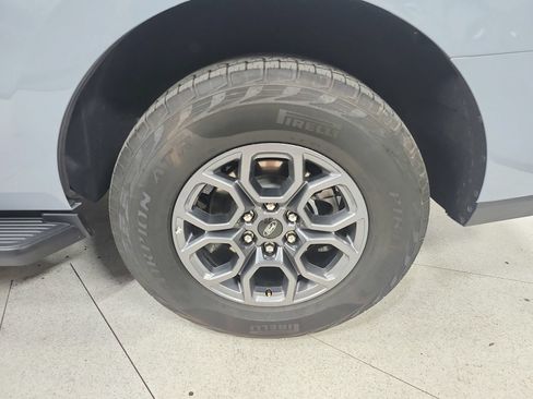 Used 2025 Ford Expedition Active AWD/4WD image 14