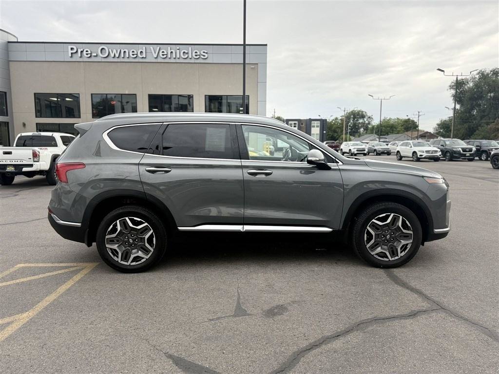 Used 2021 Hyundai Santa Fe Limited AWD/4WD image 7