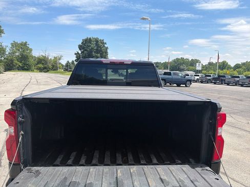 Used 2024 Chevrolet Silverado 1500 LTZ AWD/4WD image 35