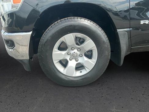 Used 2019 RAM 1500 Big Horn RWD image 13