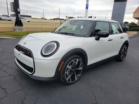 New 2025 MINI Cooper S image 6