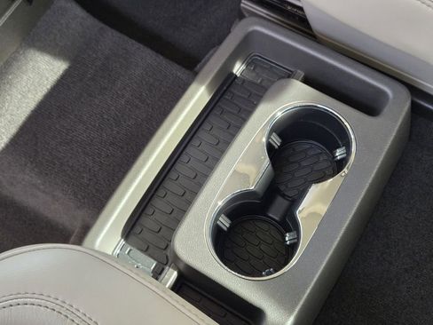 Used 2023 Lincoln Aviator Reserve w/ Equipment Group 201A image 36