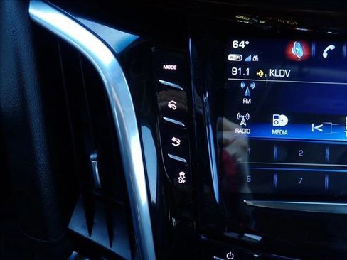 Used 2020 Cadillac Escalade Luxury AWD/4WD image 22