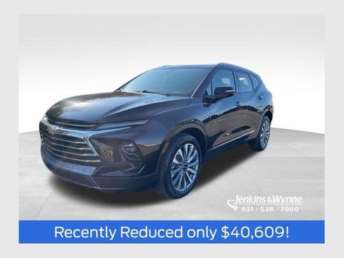 Used 2024 Chevrolet Blazer Premier w/ Driver Confidence II Package image 1