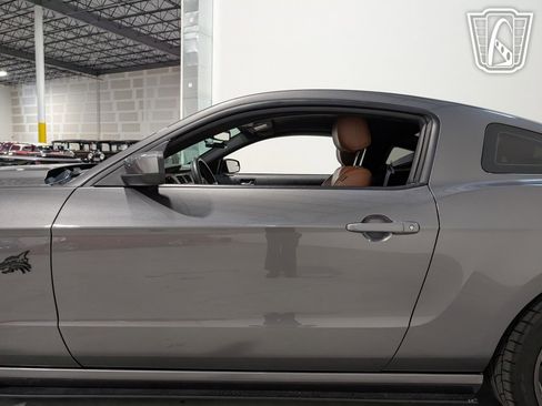 Used 2014 Ford Mustang GT Premium image 29