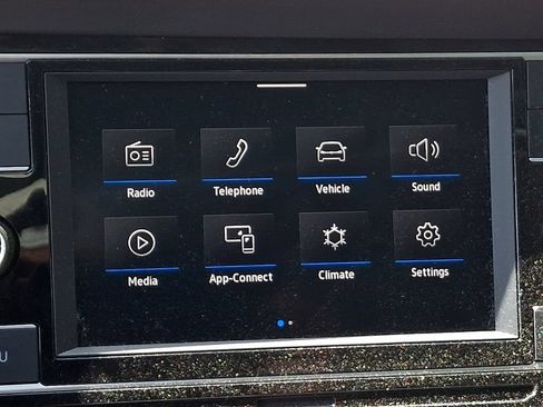 Used 2023 Volkswagen Jetta SE w/ Panoramic Sunroof Package FWD image 20