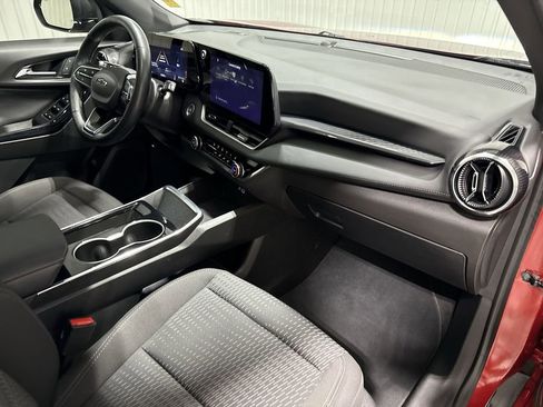 Used 2025 Chevrolet Equinox LT w/ Midnight Edition image 30