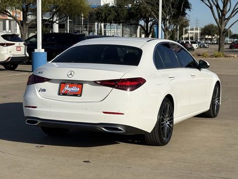 Used 2024 Mercedes-Benz C 300 Sedan image 4