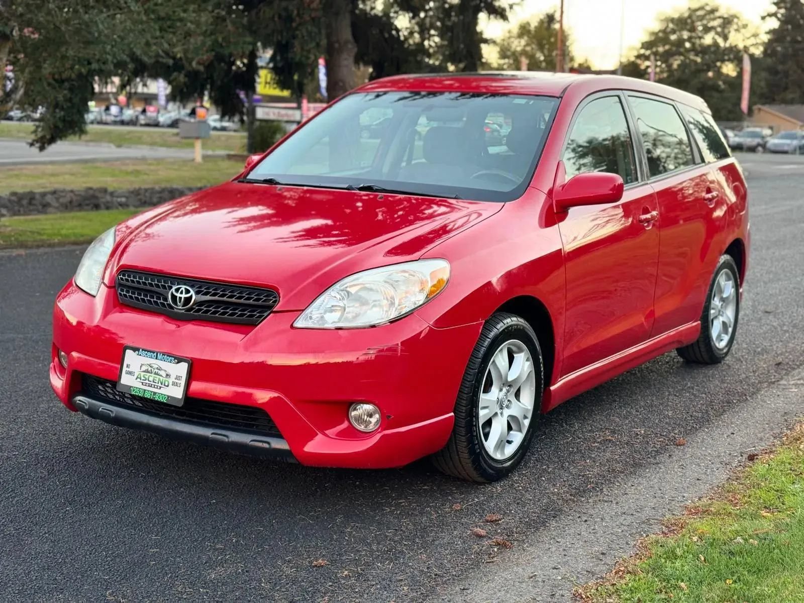 Used 2007 Toyota Matrix XR FWD image 1