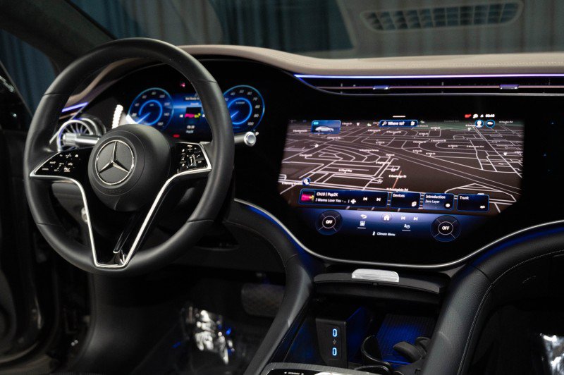 Certified 2023 Mercedes-Benz EQS 580 4MATIC Sedan image 18