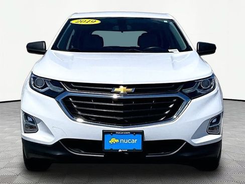 Used 2019 Chevrolet Equinox LS w/ LPO, Floor Liner Package FWD image 2