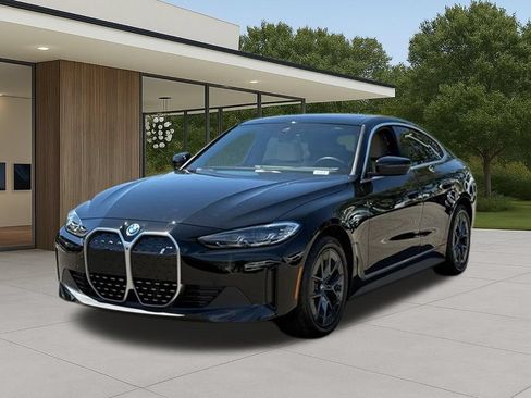 Used 2023 BMW i4 eDrive35 w/ Premium Package RWD image 2