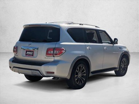 Used 2017 Nissan Armada Platinum image 5