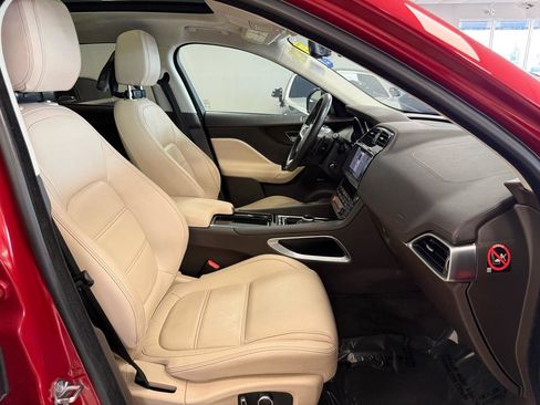 Used 2019 Jaguar F-PACE Prestige AWD/4WD image 27