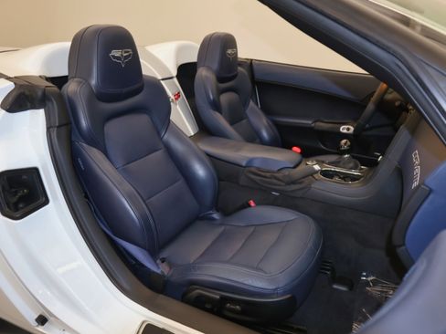 Used 2013 Chevrolet Corvette 427 w/ 1SC Preferred Equipment Group image 41