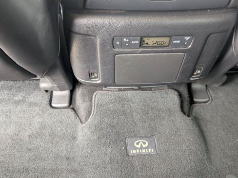 Used 2024 INFINITI QX80 Luxe RWD image 23