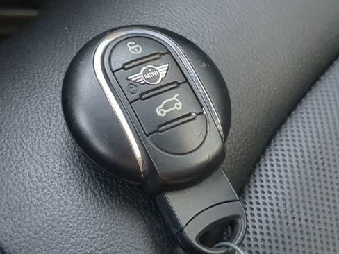 Used 2019 MINI Cooper Convertible image 25