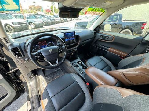 Certified 2023 Ford Bronco Sport Outer Banks w/ Tech Package AWD/4WD image 14