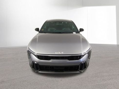 New 2025 Kia K4 GT-Line image 16