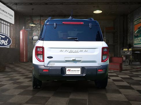 Used 2025 Ford Bronco Sport Outer Banks w/ Outer Banks Tech Package+ AWD/4WD image 5