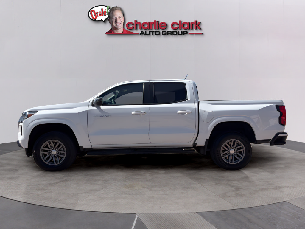 Used 2024 Chevrolet Colorado LT w/ LT Convenience Package RWD image 2