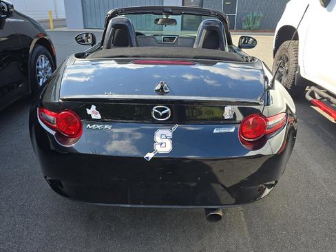 Used 2016 MAZDA MX-5 Miata Club RWD image 13