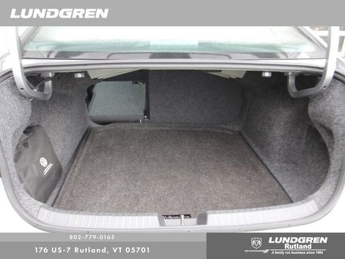 Used 2024 Volkswagen Jetta Sport image 34