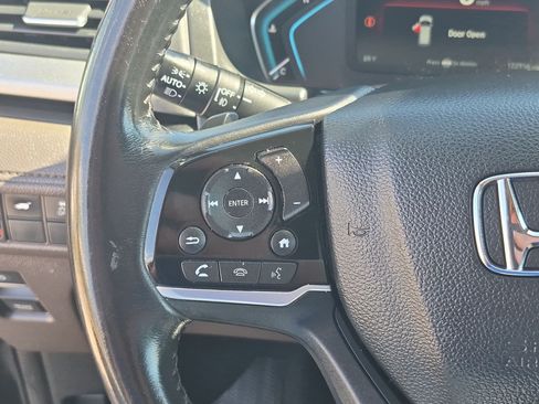 Used 2018 Honda Odyssey EX-L image 18