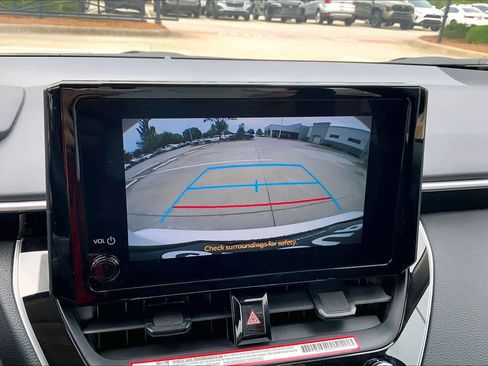 Used 2026 Toyota Corolla LE FWD image 28